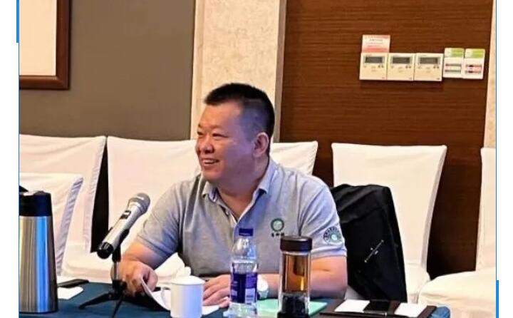 為激發(fā)員工工作積極性，激勵(lì)員工完成公司各項(xiàng)目標(biāo)，促進(jìn)公司與員工的雙贏發(fā)展，集團(tuán)總經(jīng)理孫寧波宣貫激勵(lì)政策